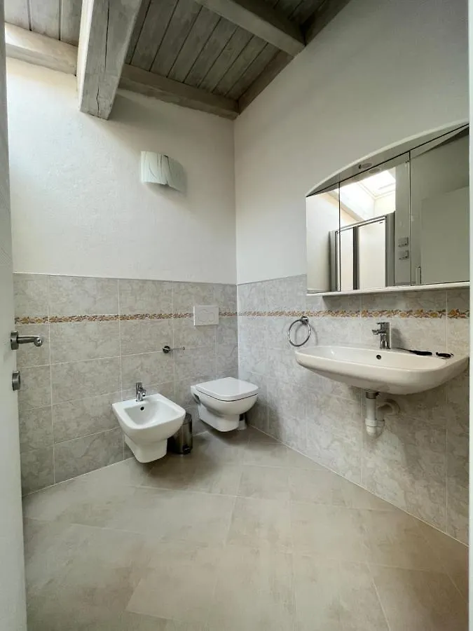 Casa Margheritina Malcesine 0*,  İtalya